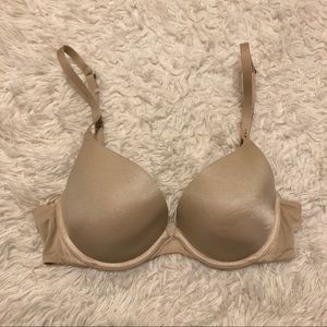 Nude Victoria’s Secret Biofit bra 34C